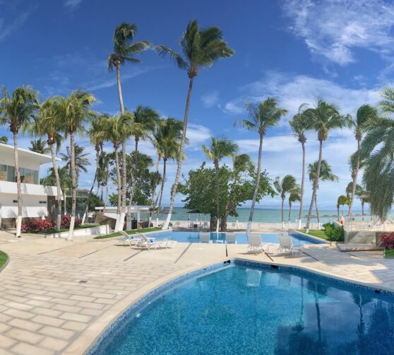 Hotel Paradise Oasis · 4