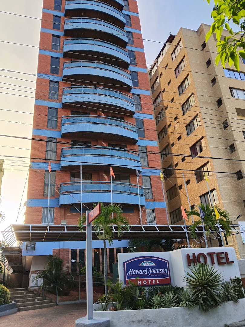 Howard Johnson Hotel Tinajero · 1