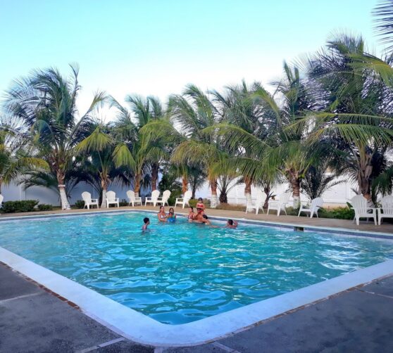 Posada Los Compadres · 3