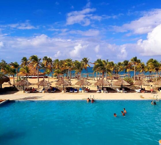 Sunsol Ecoland & Beach Resort · 3