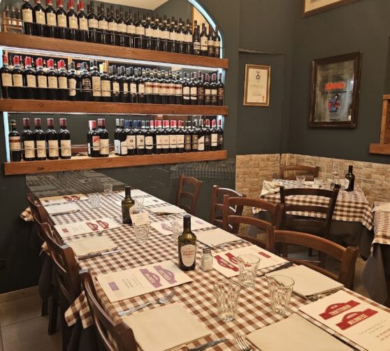 Trattoria Milanese dal 1997 · 4