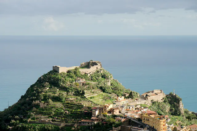 Castello di Monte Tauro