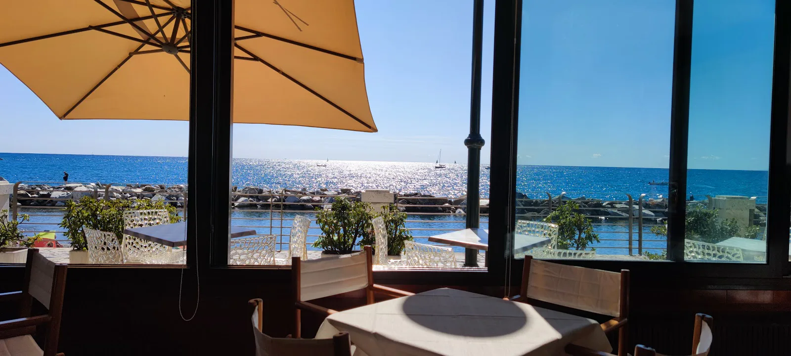 Lord Nelson (Ristorante - American Bar - Enoteca - Appartamenti) · 4