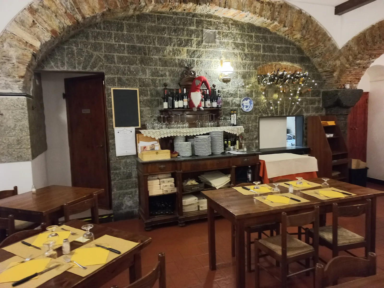 Osteria Pizzeria Da Ivo · 3