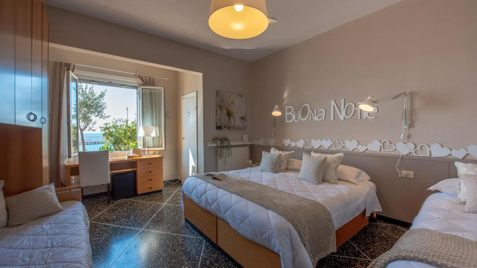 Hotel Tigullio · 4