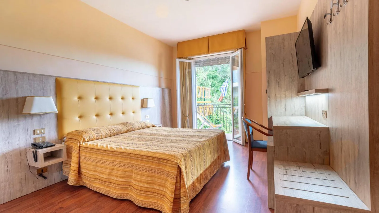 Hotel Tirreno · 2
