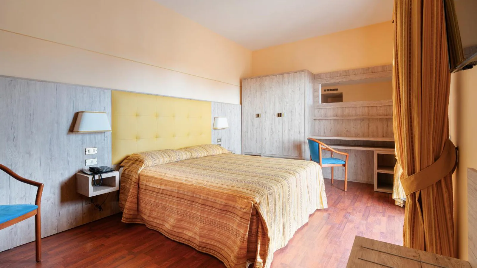 Hotel Tirreno · 3