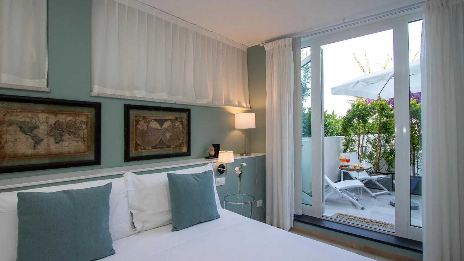 Blu Hotel · 5