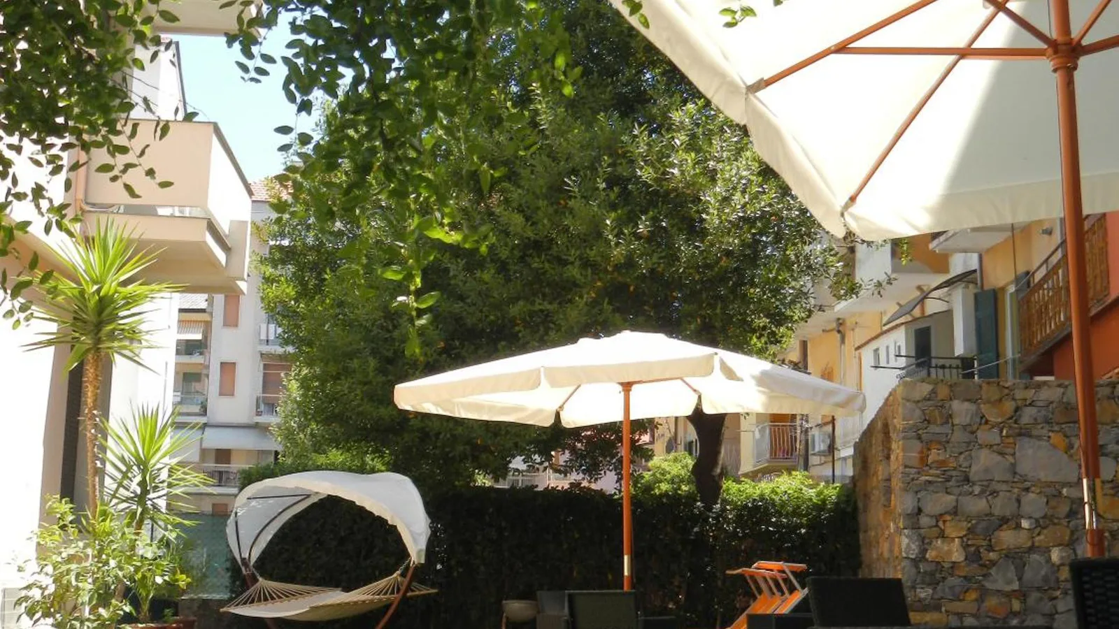 Hotel Miriam · 1