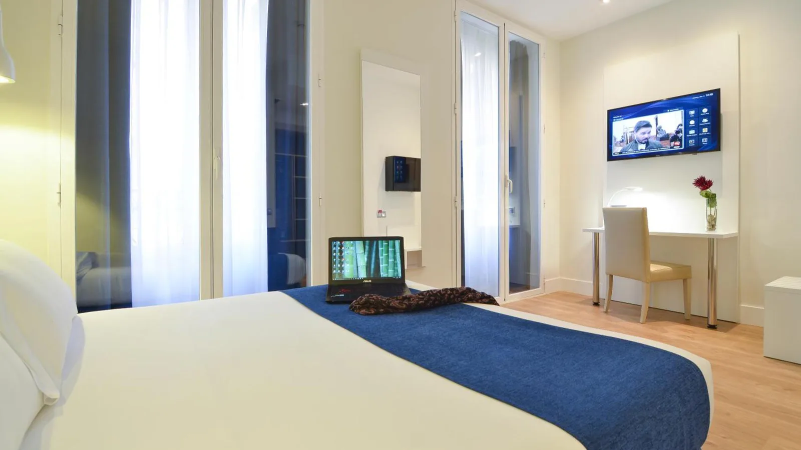 Hotel Miau · 5