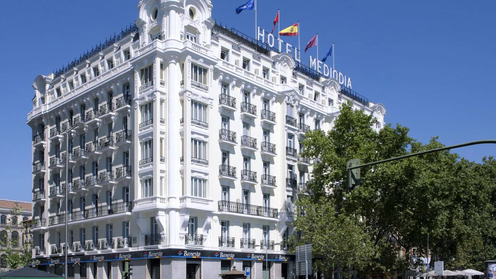 Hotel Mediodía · 1