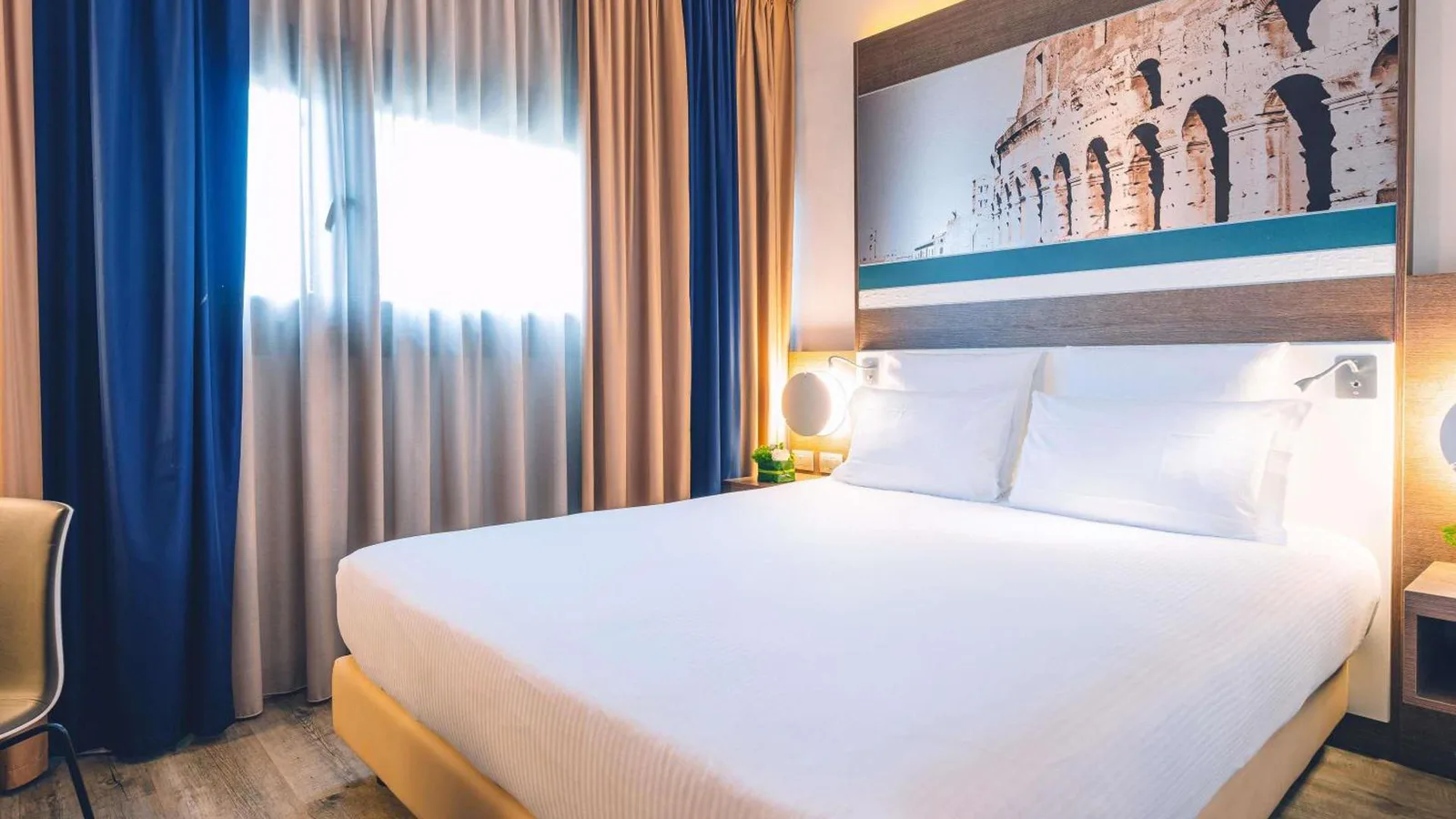 Mercure Roma Centro Colosseo · 5