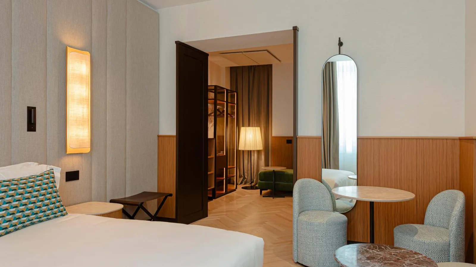 Circle6 Rome · 5