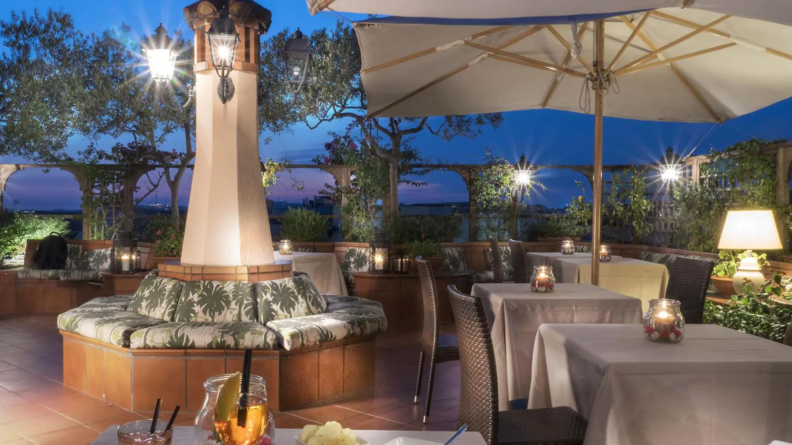 Hotel Diana Roof Garden · 2
