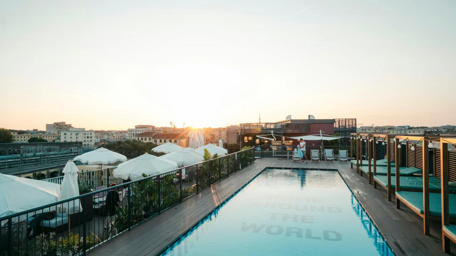 The Social Hub Rome · 4