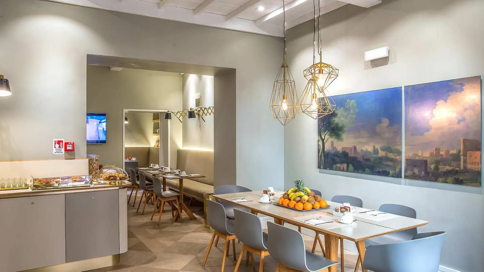 Hotel Accademia · 4
