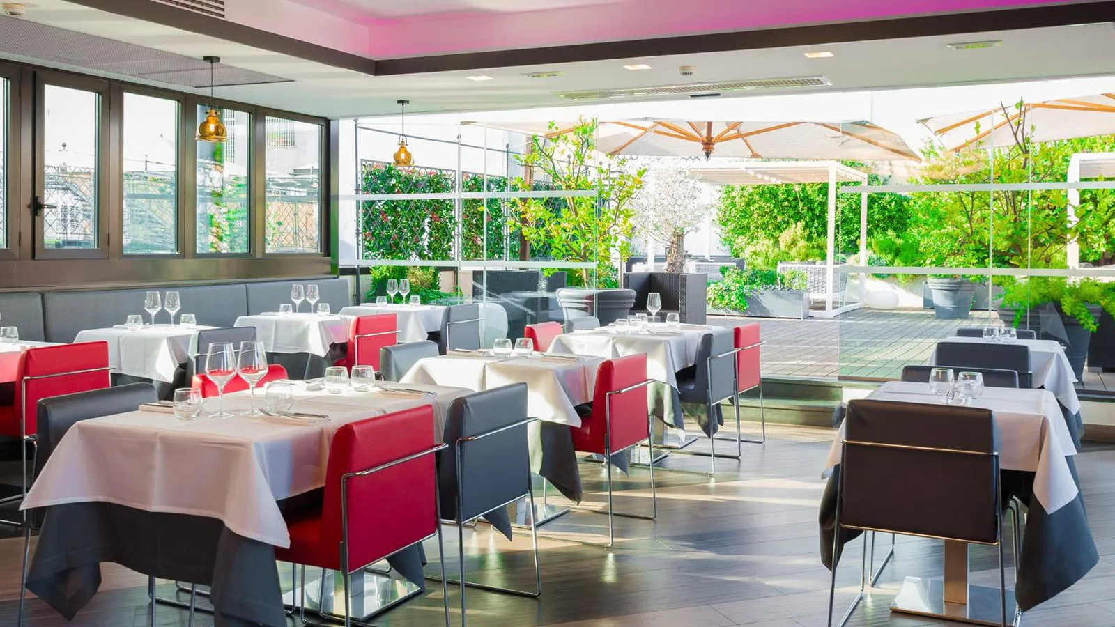 iQ Hotel Roma · 2