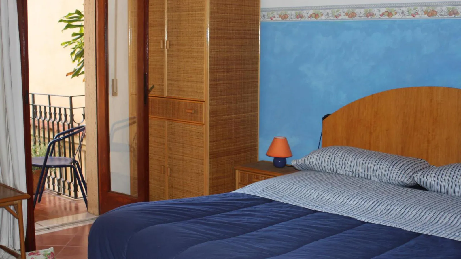 The Dolphins Guest House