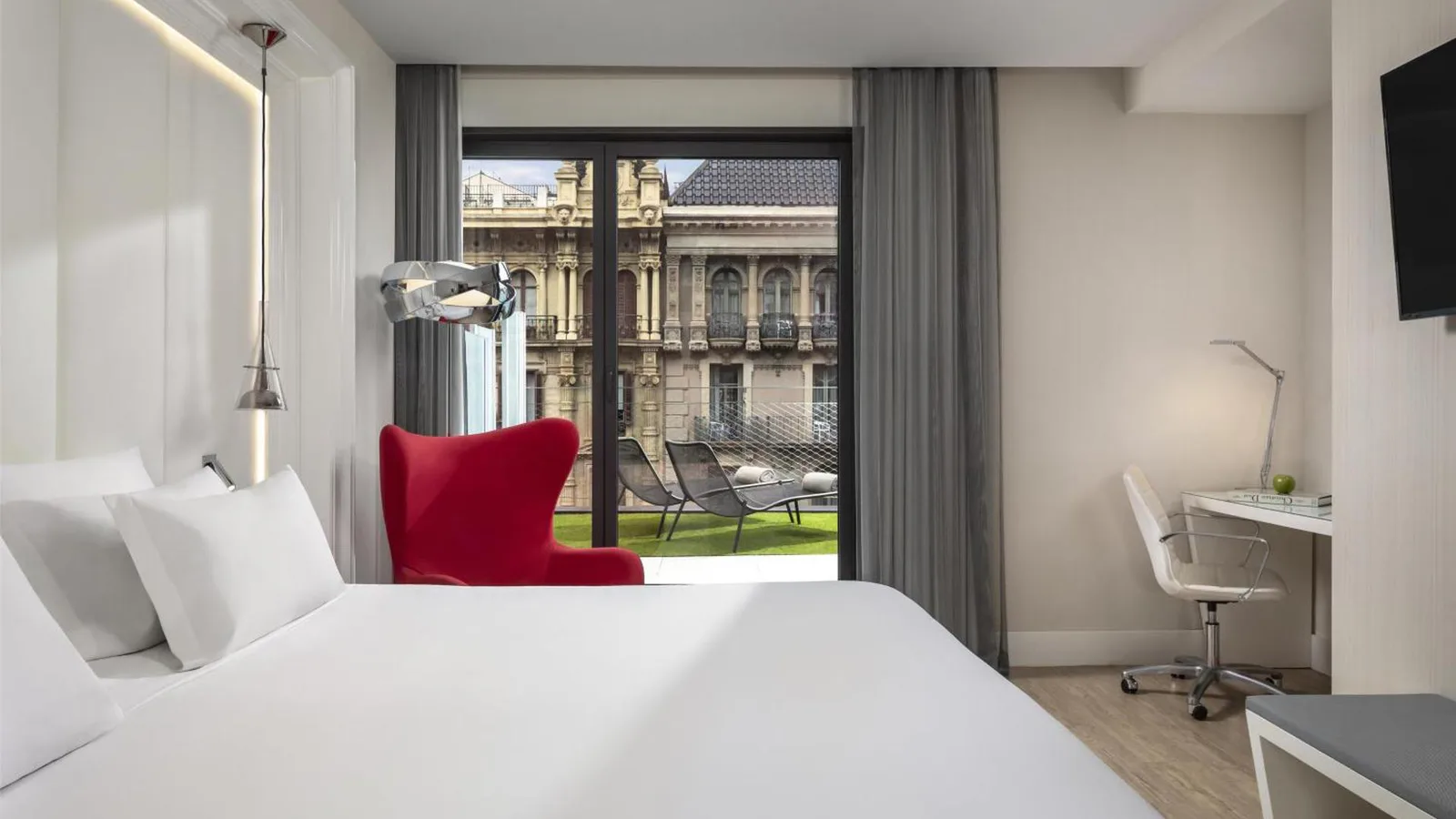NH Collection Barcelona Gran Hotel Calderon · 4