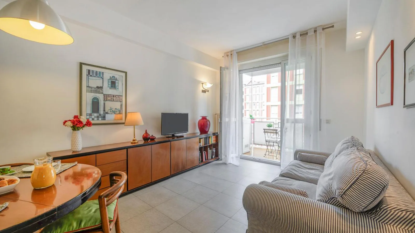 Alcuino, 5 Between Fiera Milano and CityLife · 1