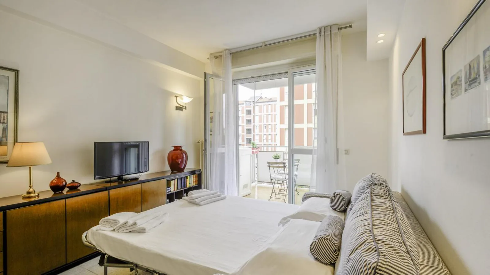 Alcuino, 5 Between Fiera Milano and CityLife · 5