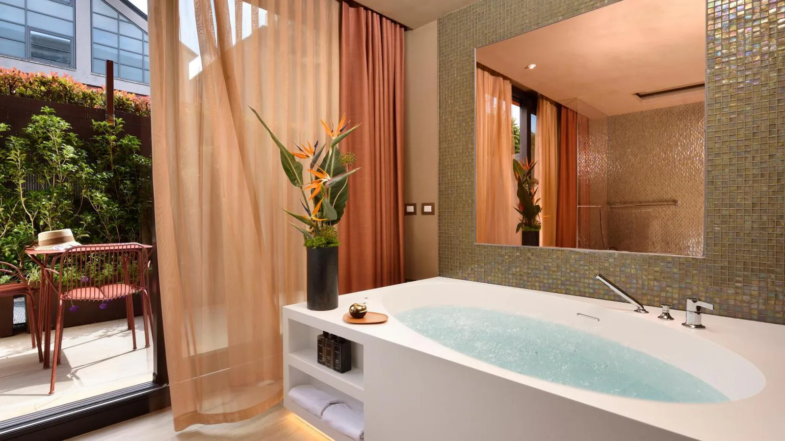 Milan Suite Hotel · 3