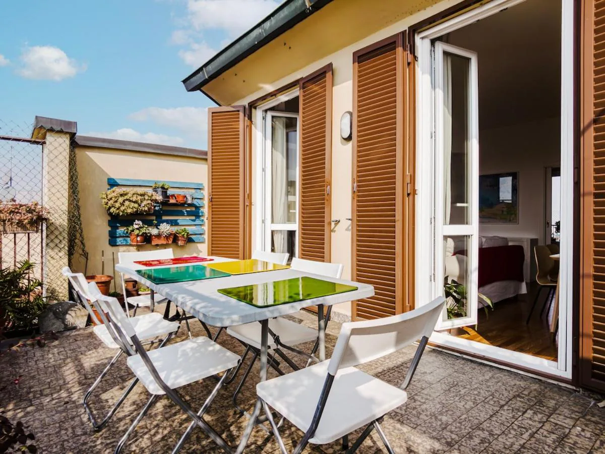 City center rooftop with terrace in porta Romana · 2