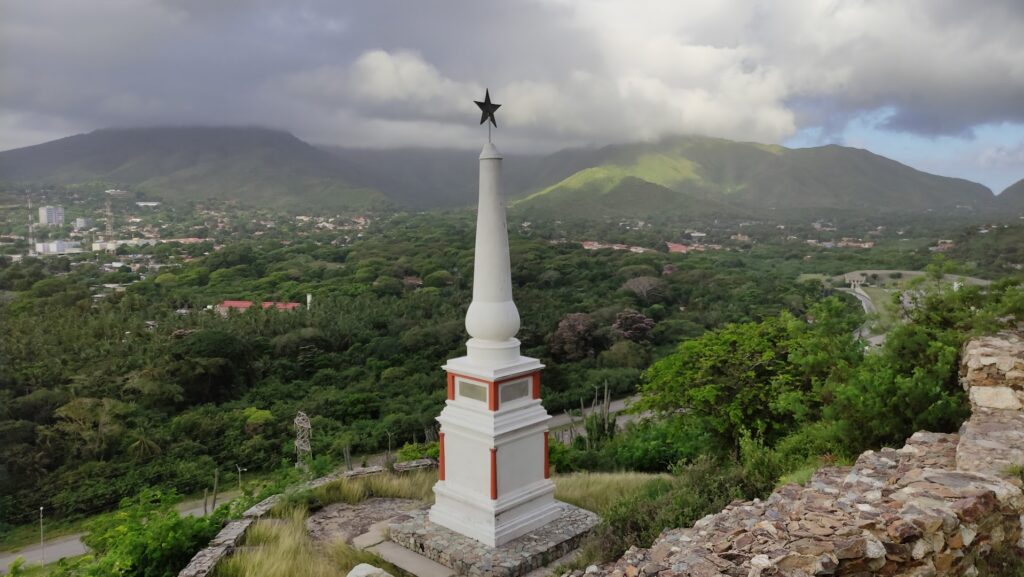 Cerro Matasiete, about 14.3 km from Villa Nirvana
